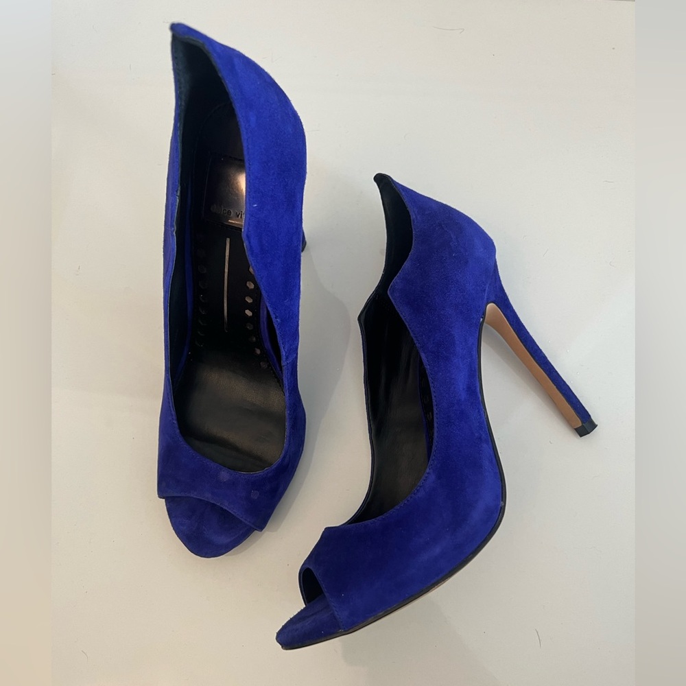 Dolce Vita Isabel Suede Open Toe Pumps Sandals